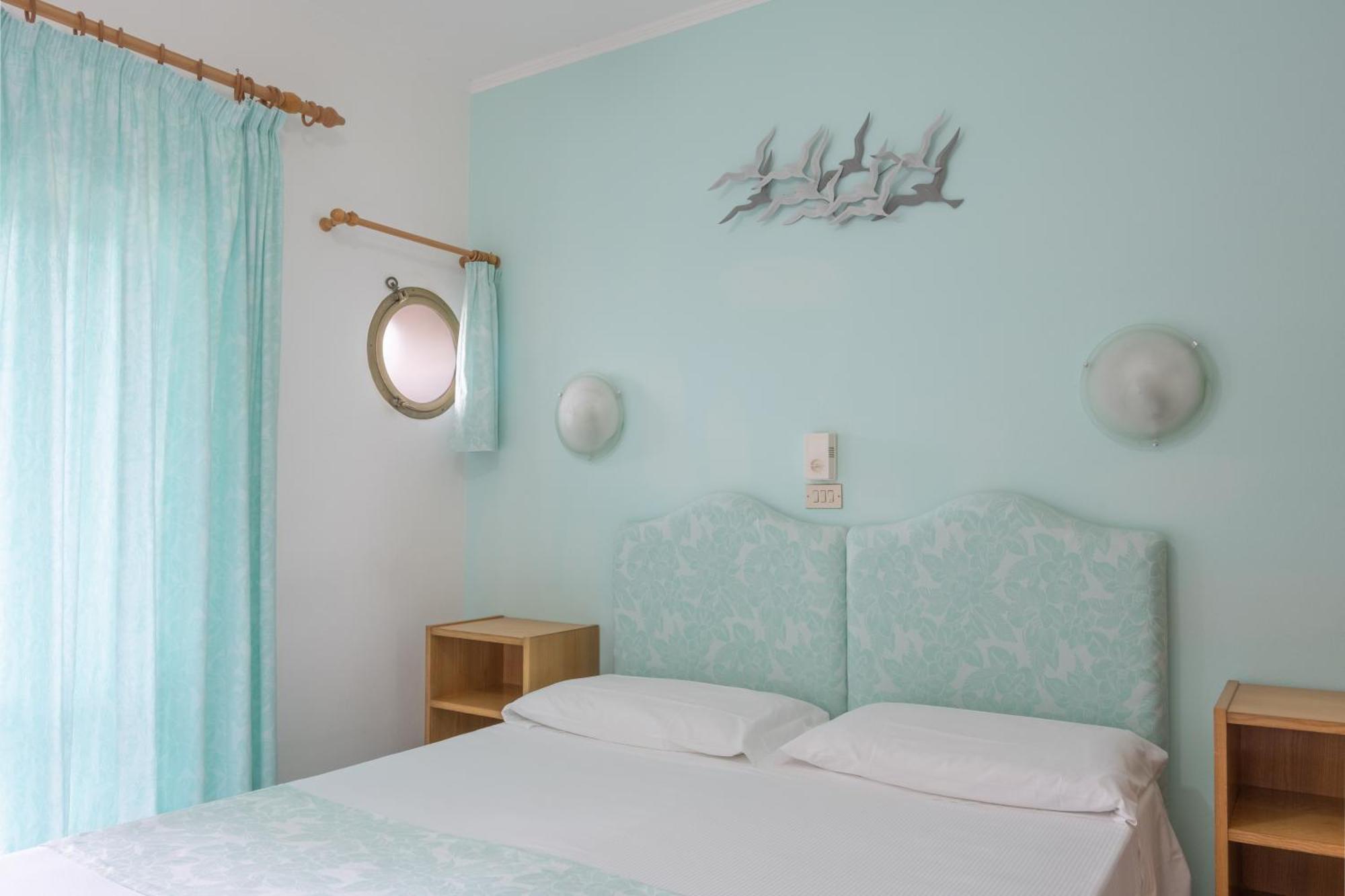 Hotel Paradiso 포르토페라이오 외부 사진